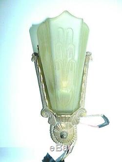 1920s/30s 11'' TALL LEVITON ART DECO GLASS SLIP SHADE WALL SCONCE THEATER LIGHT