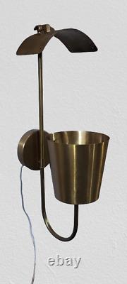 Brass Wall Sconce Single Light 1950 Italian Style Mid Century elegant Wall Lamp