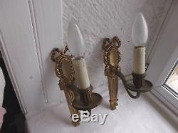 French a pair of gold patina bronze wall light sconces antique exquisite