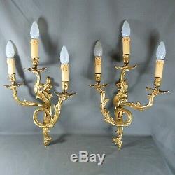 Heavy Pair of French Antique Bronze Rococo Chateau Style Wall Sconces Lights