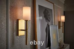 Hinkley Lighting 3580 1 Light Indoor Wallchiere Wall Sconce in Brass