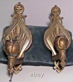 Pair of antique 1930's Lincoln Mfg Co wall sconce light fixtures rosebud design