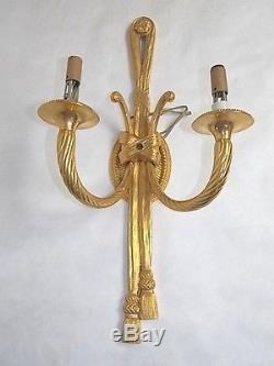 Vintage French Regency Louis XVI Gilt Bronze Brass Wall Sconce Light Fixture